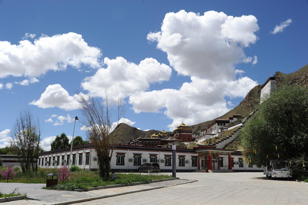 Wanrun International Resort Hotel In Tibet Xigaze 外观 照片