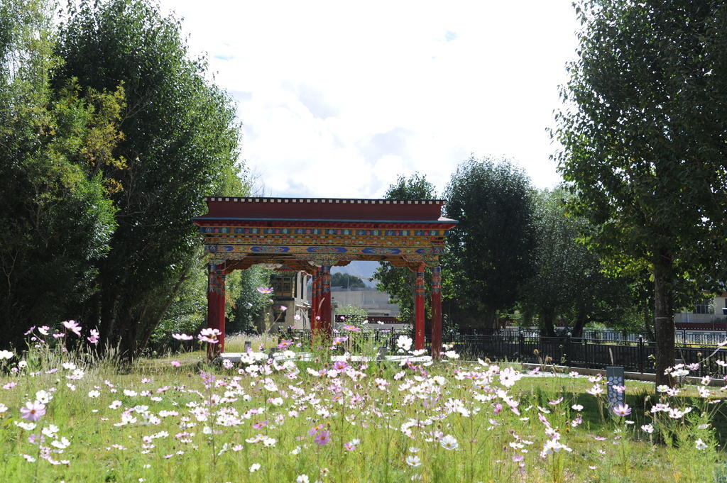 Wanrun International Resort Hotel In Tibet Xigaze 外观 照片